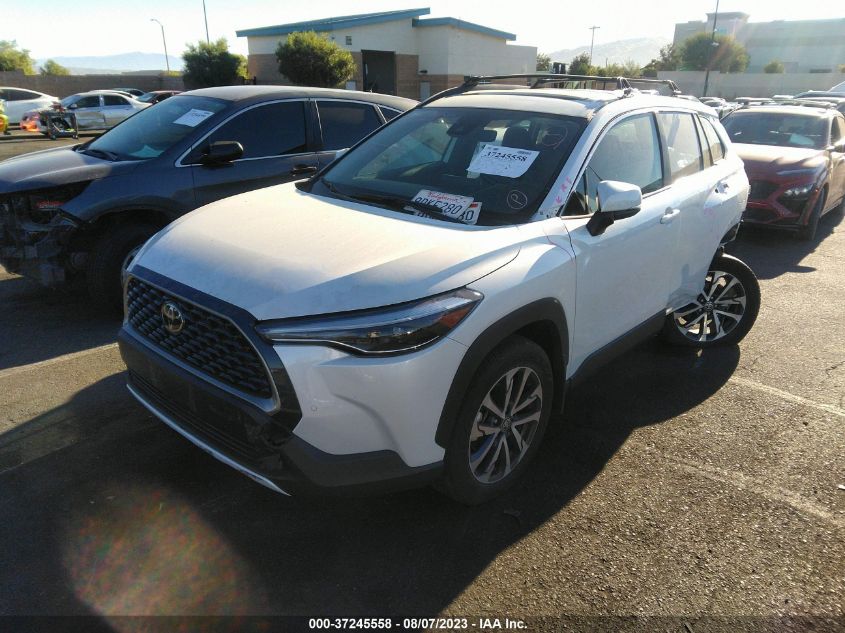 2022 TOYOTA COROLLA CROSS XLE - 7MUDAAAG6NV030808