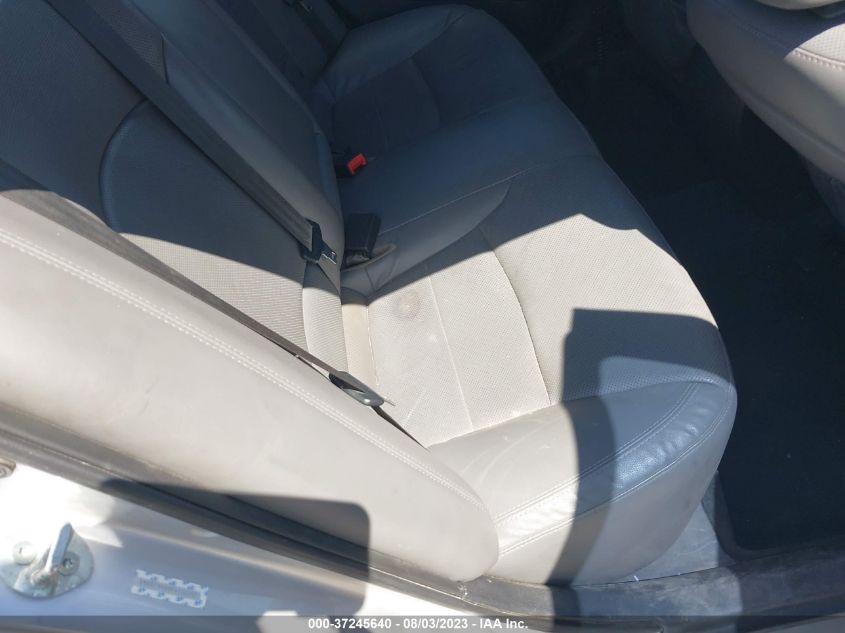 2015 HYUNDAI SONATA HYBRID LIMITED - KMHEC4A40FA130297