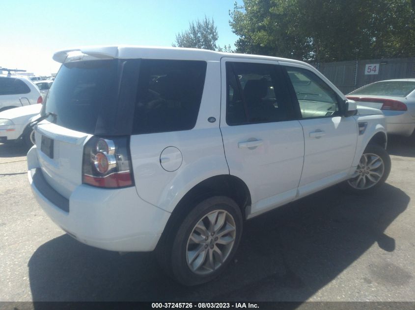 2014 LAND ROVER LR2 - SALFR2BG7EH395155