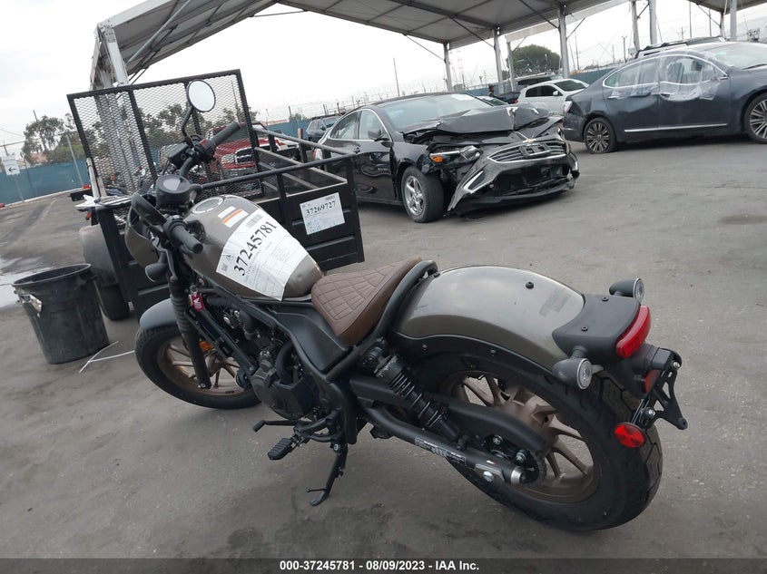 VIN MLHPC5617P5602083 2023 HONDA CMX500