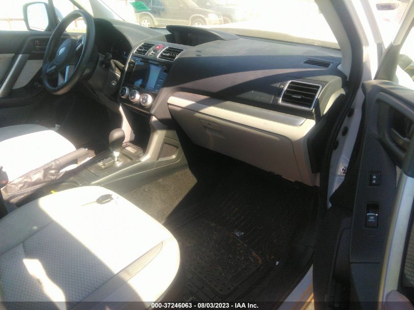 2017 SUBARU FORESTER 2.5I PREMIUM - JF2SJAGC3HH527007