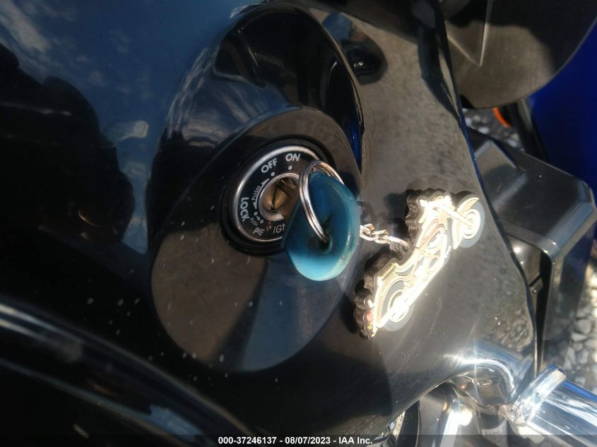 2002 SUZUKI VL800 - JS1VS54A422105321