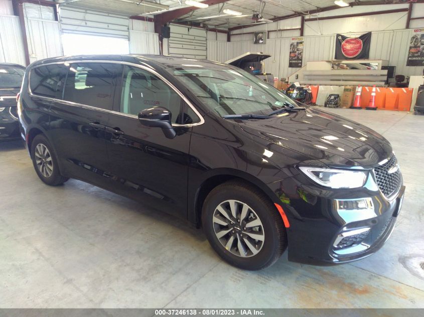 2023 CHRYSLER PACIFICA HYBRID TOURING L - 2C4RC1L73PR579921