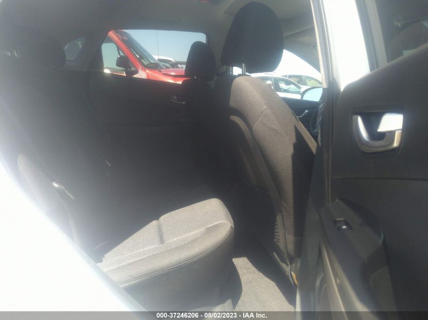 2023 HYUNDAI KONA ELECTRIC SEL KM8K33AG8PU170263