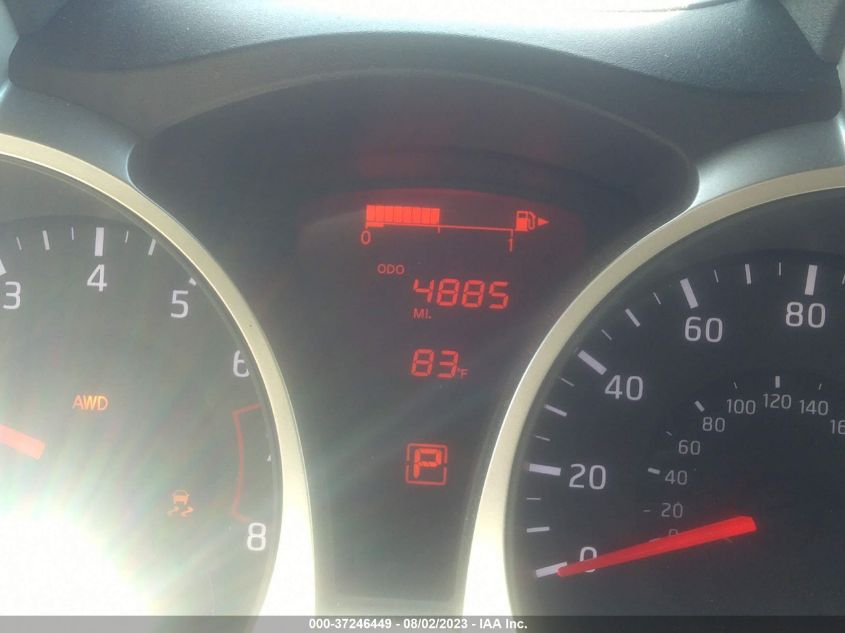 2017 NISSAN JUKE S - JN8AF5MV6HT754136