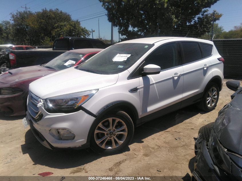 2019 FORD ESCAPE SE - 1FMCU0GD7KUA79040