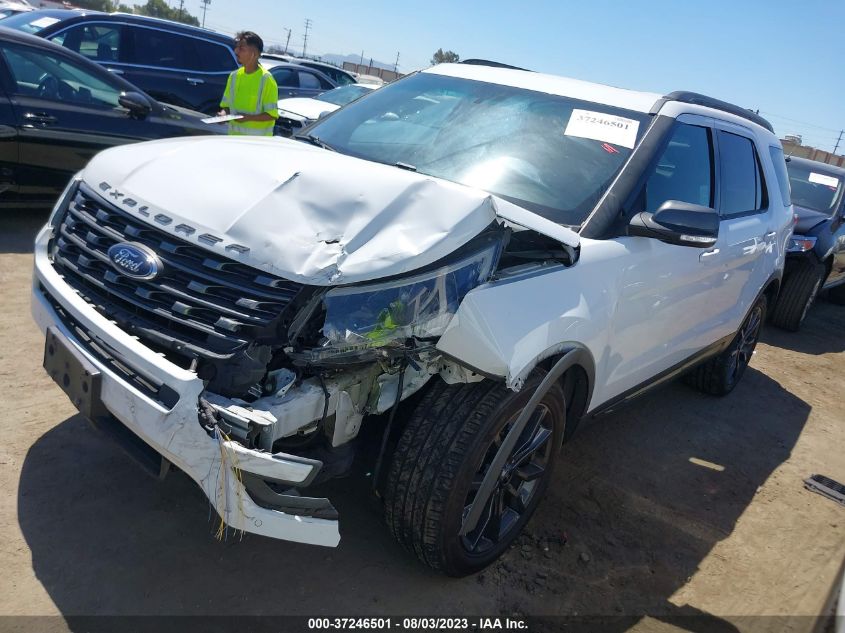 VIN 1FM5K7D88HGD89557 2017 FORD EXPLORER XLT
