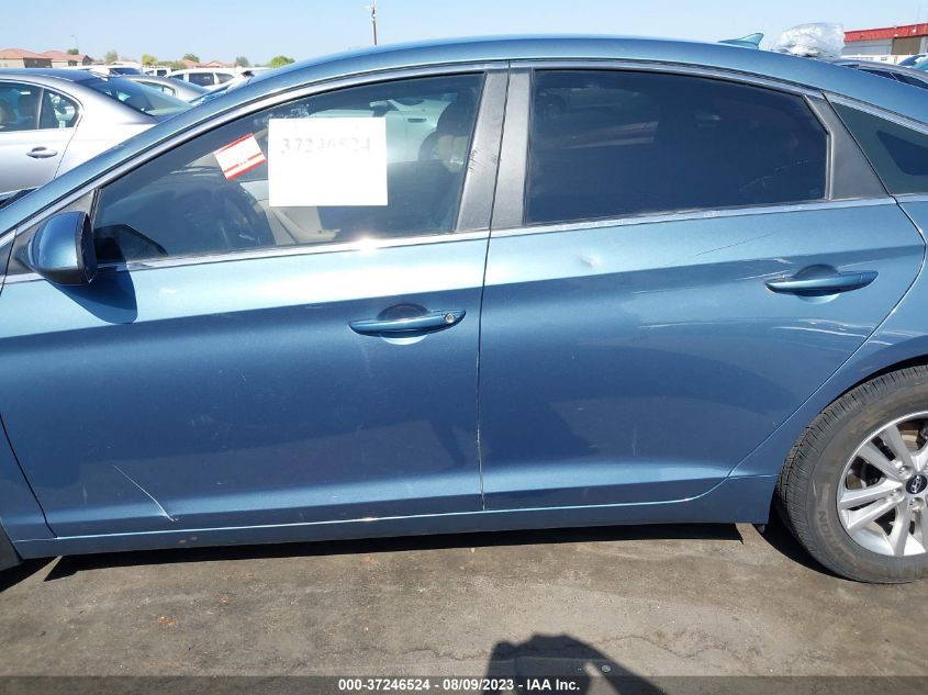 2015 HYUNDAI SONATA 2.4L SE - 5NPE24AF8FH204003