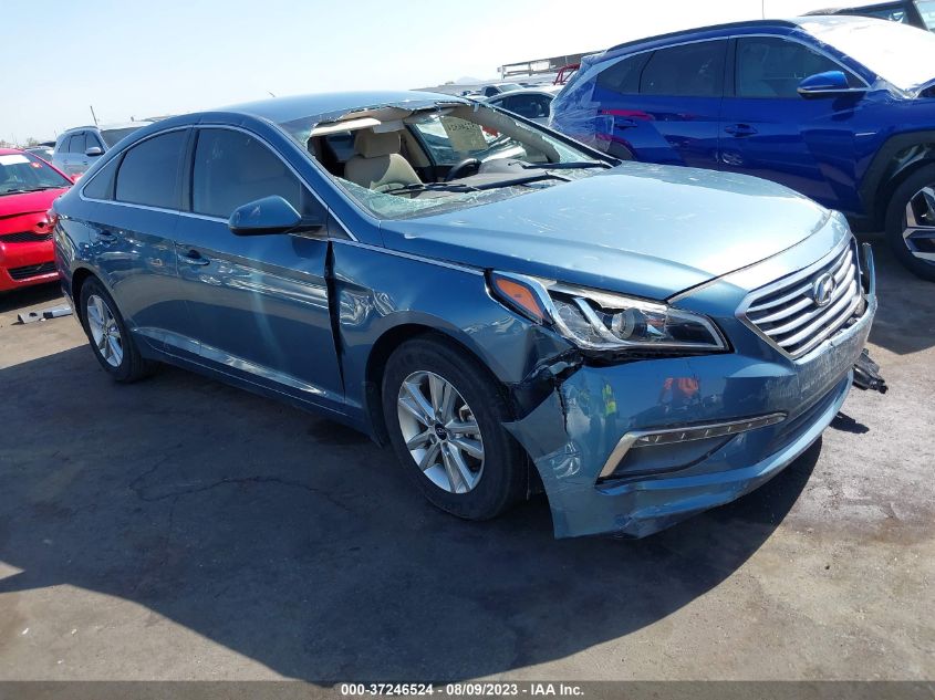 2015 HYUNDAI SONATA 2.4L SE - 5NPE24AF8FH204003