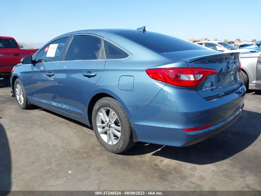 2015 HYUNDAI SONATA 2.4L SE - 5NPE24AF8FH204003