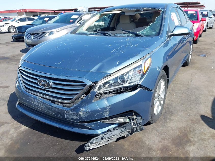 2015 HYUNDAI SONATA 2.4L SE - 5NPE24AF8FH204003