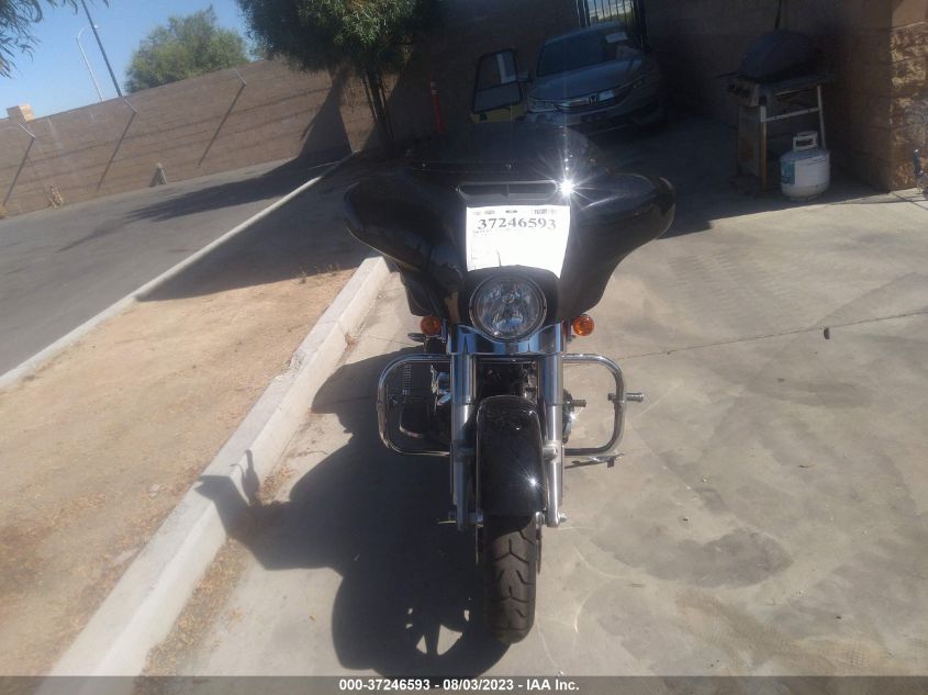 2023 HARLEY-DAVIDSON FLHX - 1HD1KBC24PB616711