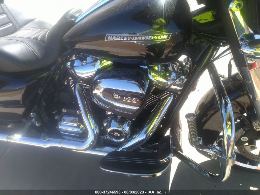 2023 HARLEY-DAVIDSON FLHX - 1HD1KBC24PB616711