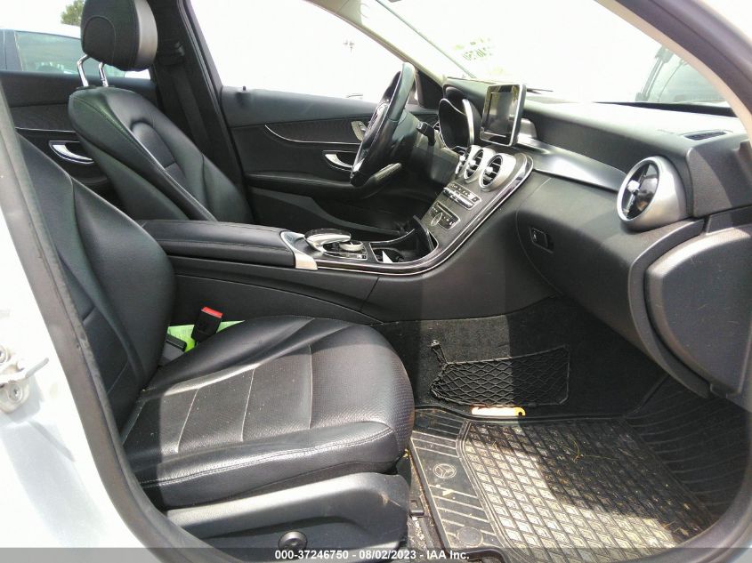2015 MERCEDES-BENZ C-CLASS C 300 - 55SWF4KB3FU096276