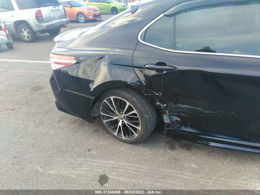 2020 TOYOTA CAMRY SE - 4T1G11AK0LU357592