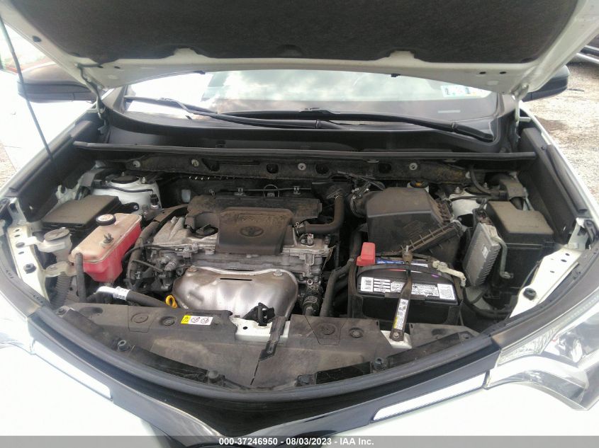 2018 TOYOTA RAV4 LE - JTMBFREV0JJ217611