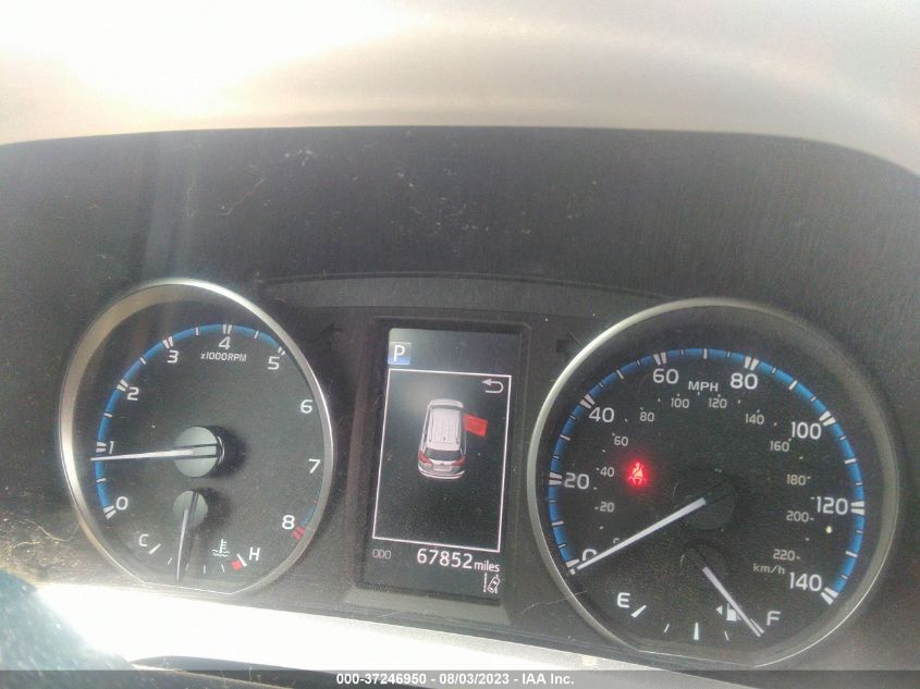 2018 TOYOTA RAV4 LE - JTMBFREV0JJ217611