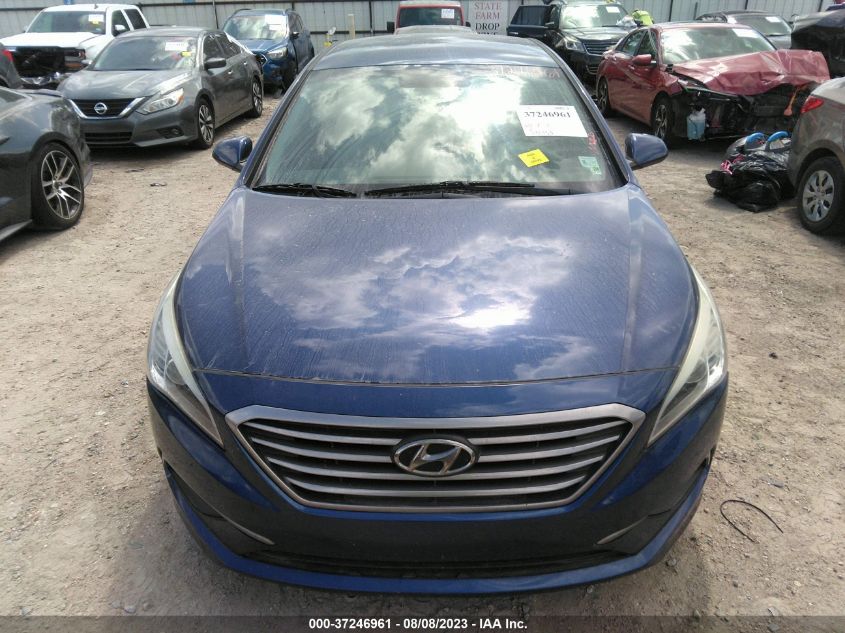 2016 HYUNDAI SONATA 2.4L SE - 5NPE24AF2GH405946