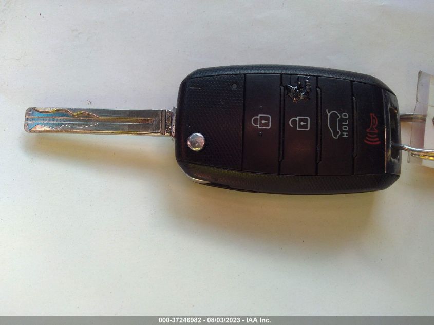2015 KIA SOUL + - KNDJP3A58F7124383
