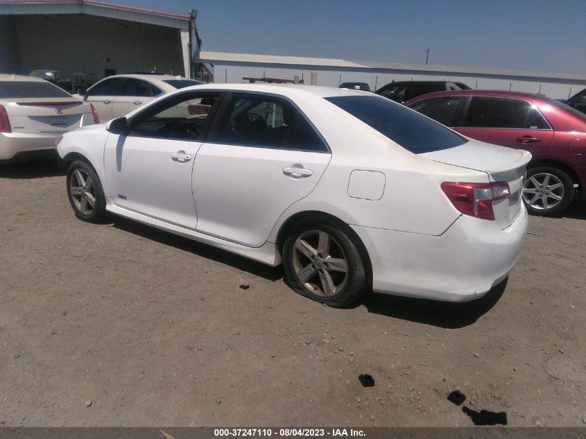 2014 TOYOTA CAMRY HYBRID LE/XLE/SE LIMITED EDITION - 4T1BD1FK4EU130306