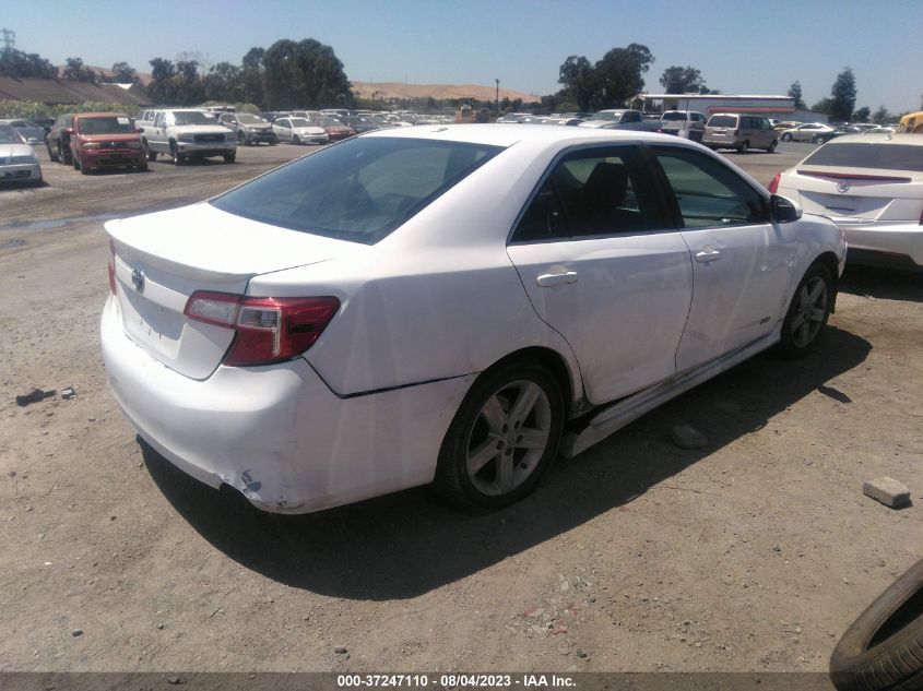 2014 TOYOTA CAMRY HYBRID LE/XLE/SE LIMITED EDITION - 4T1BD1FK4EU130306