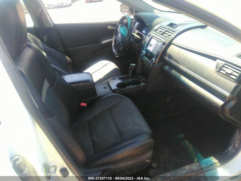 2014 TOYOTA CAMRY HYBRID LE/XLE/SE LIMITED EDITION - 4T1BD1FK4EU130306