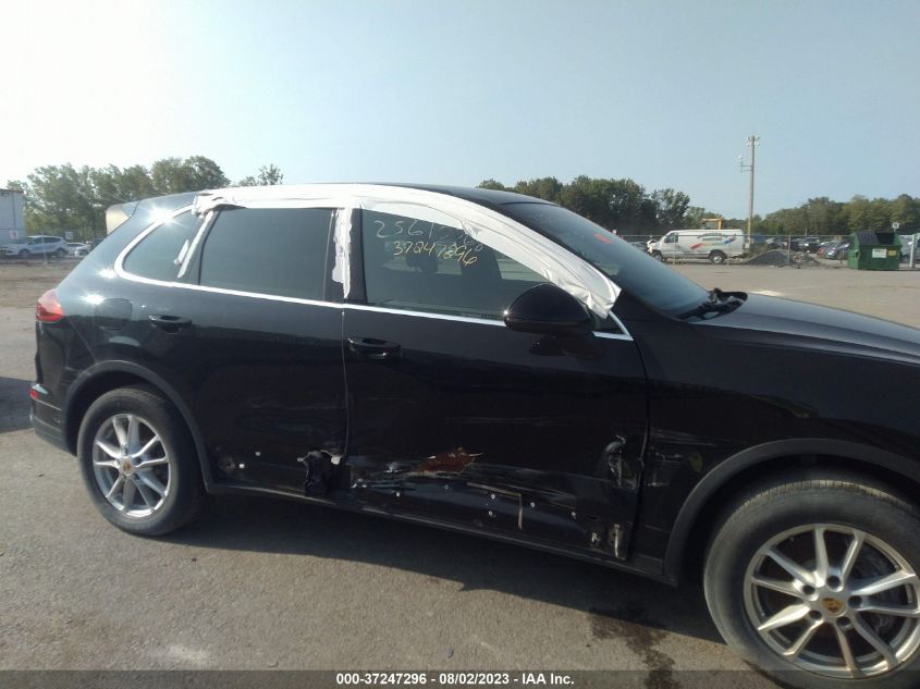 2016 PORSCHE CAYENNE WP1AA2A27GLA10867