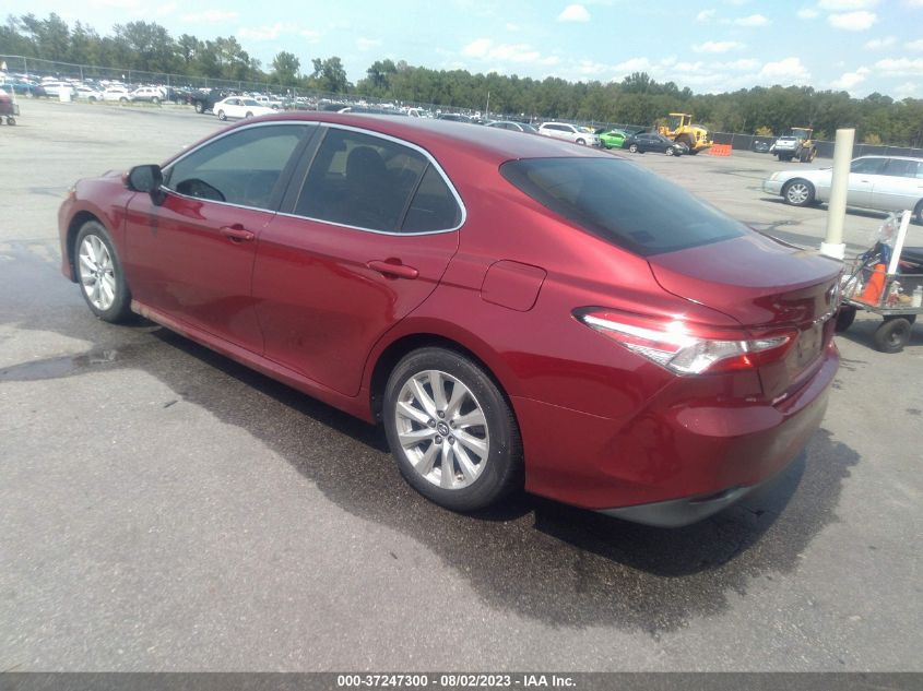 2018 TOYOTA CAMRY LE/SE/XLE/L - 4T1B11HK4JU512867