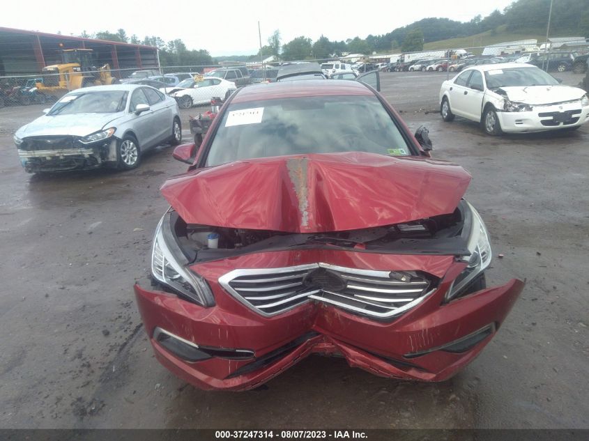 2015 HYUNDAI SONATA 2.4L SE - 5NPE24AFXFH070157