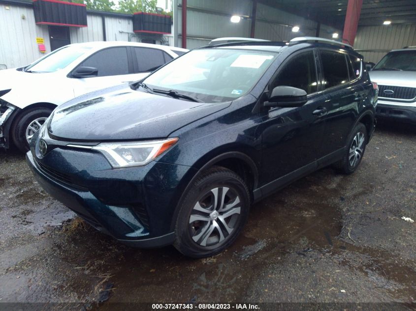 2017 TOYOTA RAV4 LE - JTMZFREV7HJ135982