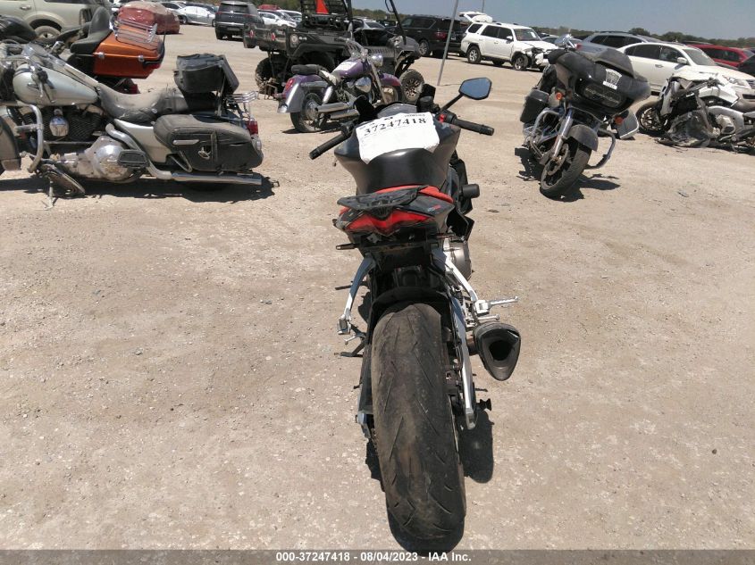 2021 APRILIA RS 660 ZD4KSUA00MS000054