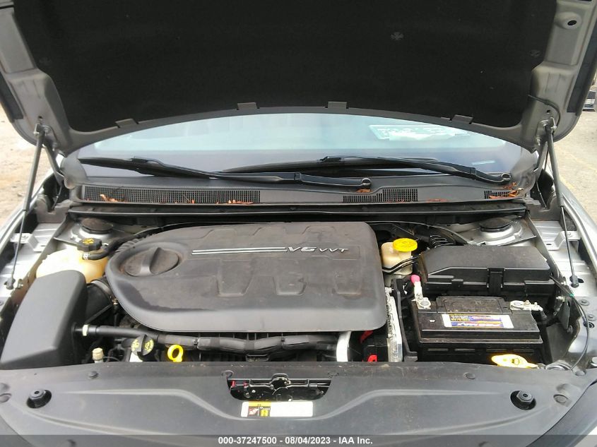 2016 CHRYSLER 200 C - 1C3CCCCG2GN146920