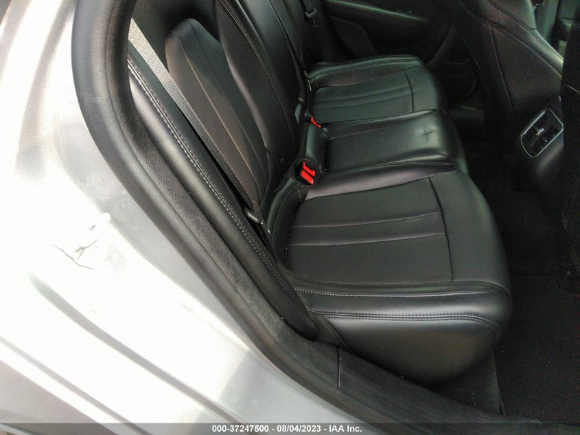 2016 CHRYSLER 200 C - 1C3CCCCG2GN146920