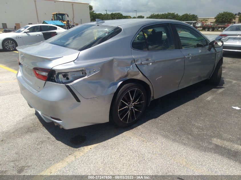 2022 TOYOTA CAMRY SE - 4T1G11AK8NU623038