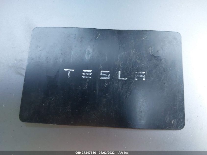 2021 TESLA MODEL Y PERFORMANCE - 5YJYGDEF8MF194822