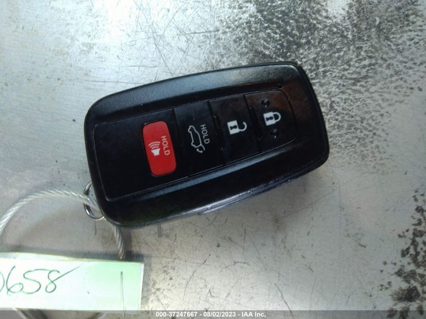 2022 TOYOTA HIGHLANDER XLE - 5TDGZRAH2NS093122