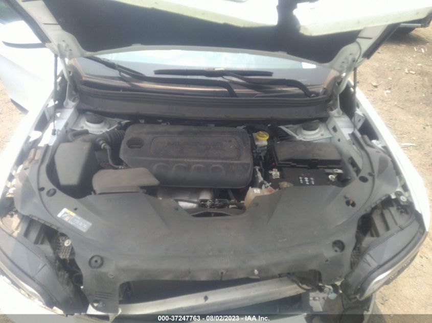2019 JEEP CHEROKEE LATITUDE PLUS - 1C4PJLLB6KD232852