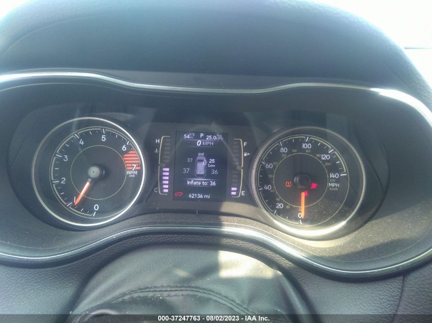 2019 JEEP CHEROKEE LATITUDE PLUS - 1C4PJLLB6KD232852