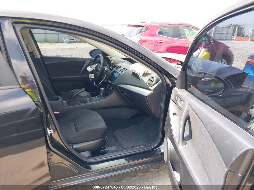2013 MAZDA MAZDA3 I SPORT - JM1BL1U71D1747507