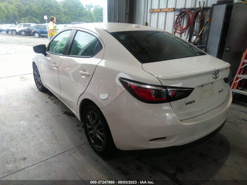 VIN 3MYDLBYV3KY506615 2019 TOYOTA YARIS SEDAN L/LE/XLE