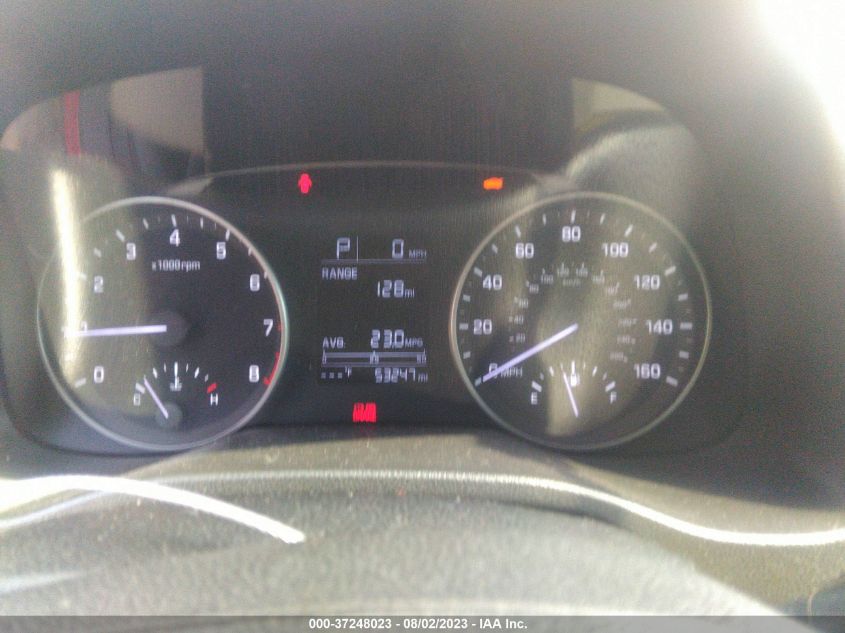 2017 HYUNDAI ELANTRA SE - KMHD84LF5HU425442