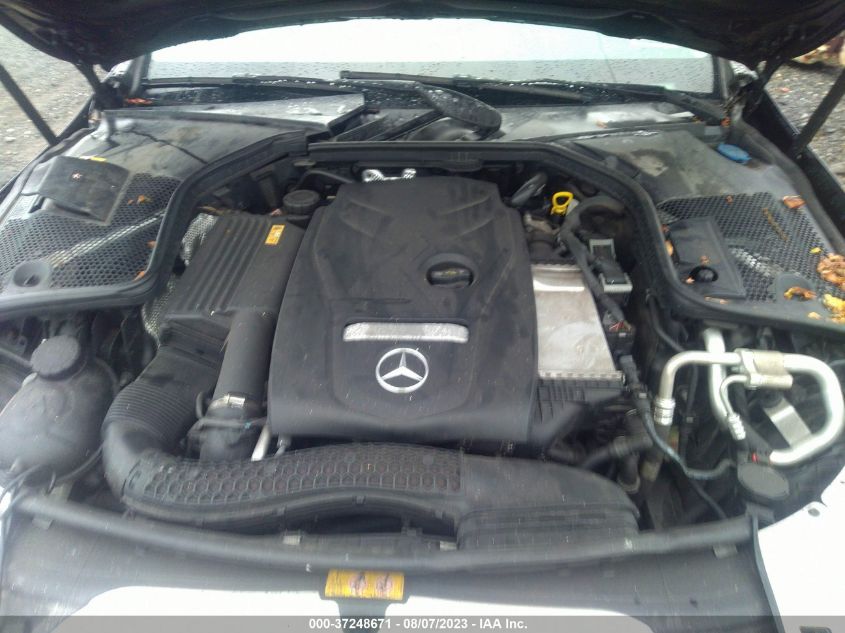 2016 MERCEDES-BENZ C-CLASS C 300 - 55SWF4JB6GU113297