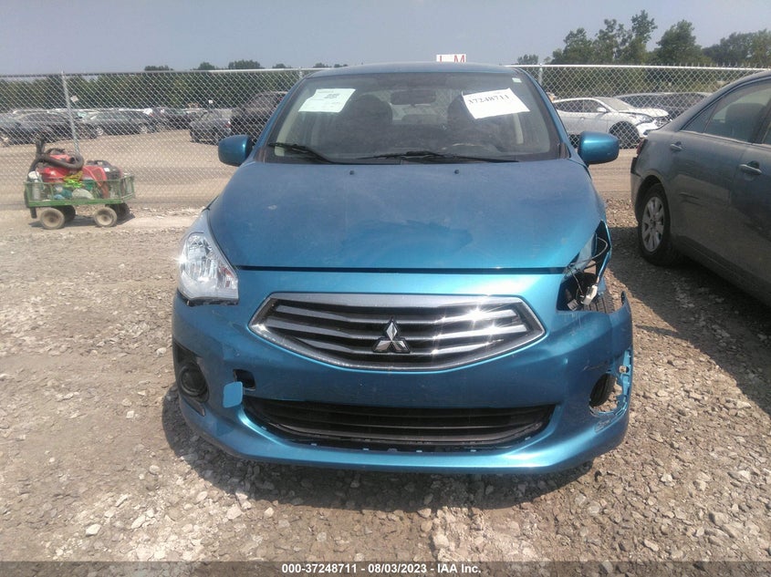 VIN ML32F3FJ9JHF00840 2018 MITSUBISHI MIRAGE G4 ES