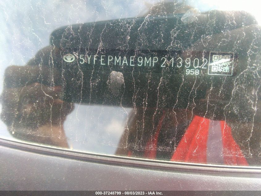 VIN 5YFEPMAE9MP213902 2021 TOYOTA COROLLA LE