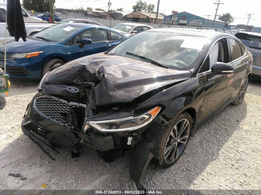 3FA6P0D95LR151814 Ford Fusion TITANIUM 2