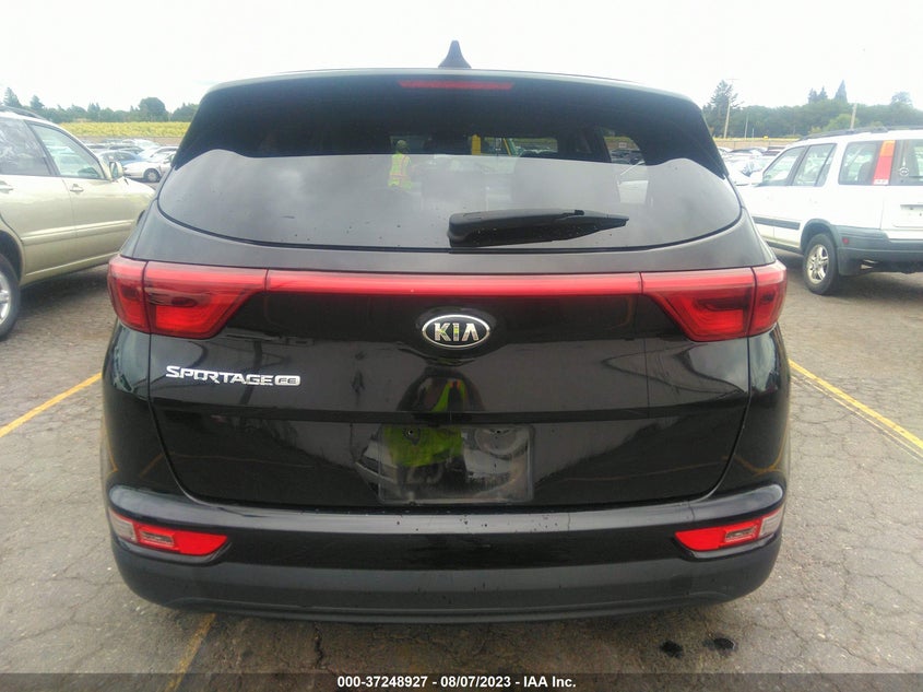 VIN KNDPM3AC2H7210258 2017 KIA SPORTAGE LX