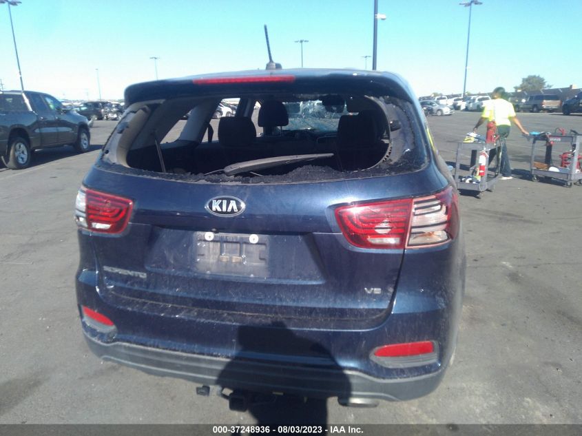 2019 KIA SORENTO LX V6 - 5XYPG4A51KG463001