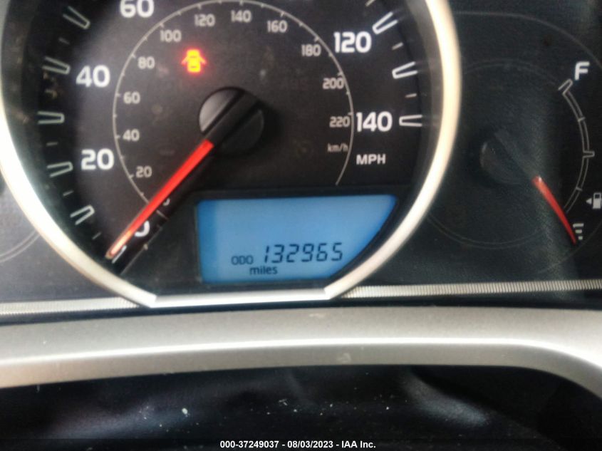 2014 TOYOTA RAV4 XLE - JTMRFREV0ED086764