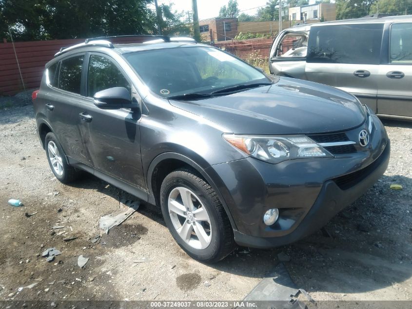 2014 TOYOTA RAV4 XLE - JTMRFREV0ED086764