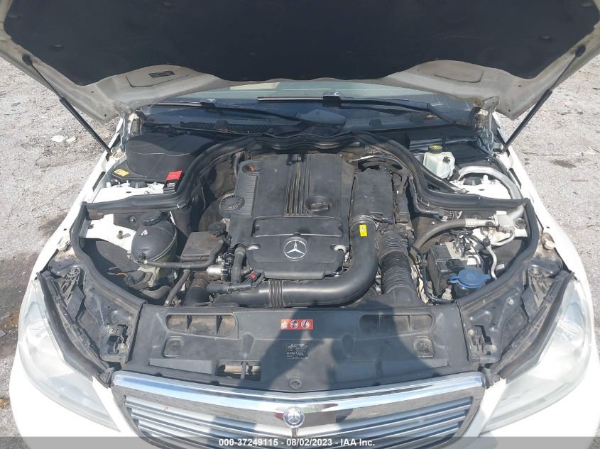 2013 MERCEDES-BENZ C-CLASS C 250 - WDDGF4HB4DR293418